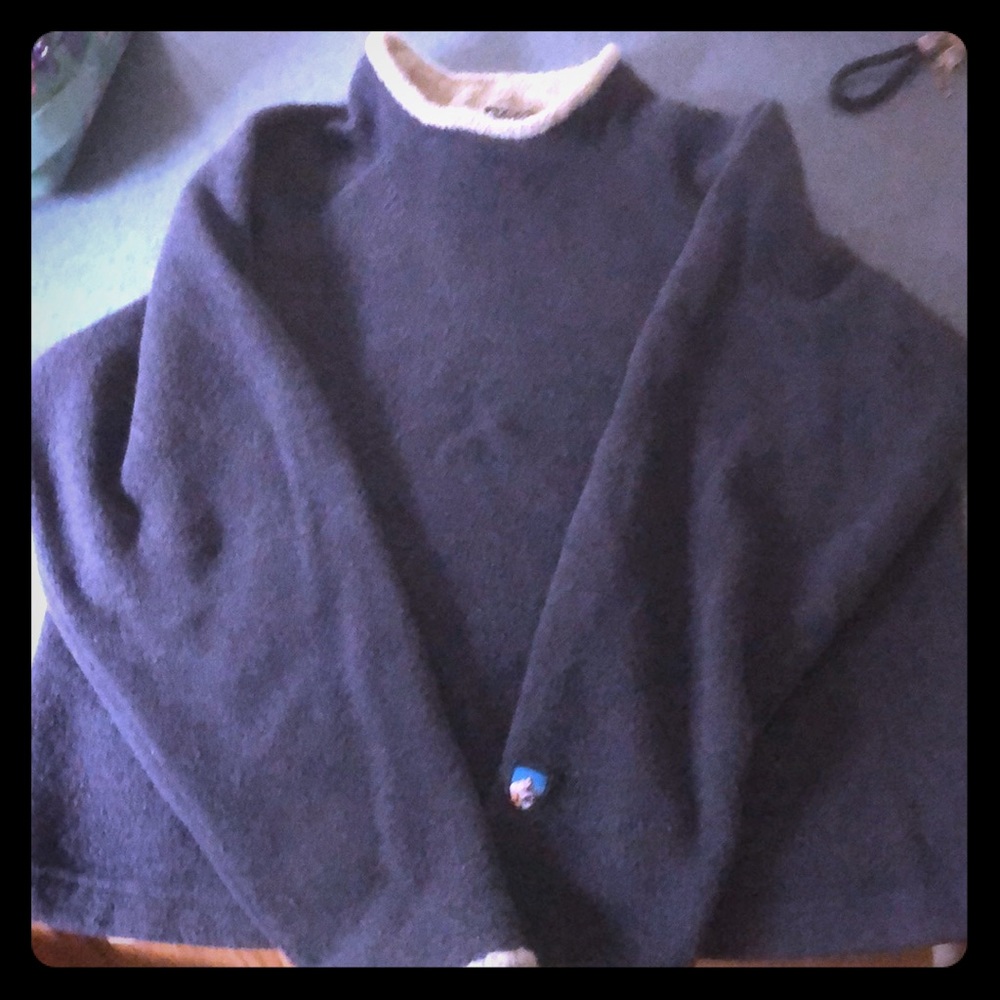 Kuhl long sleeve sweater,